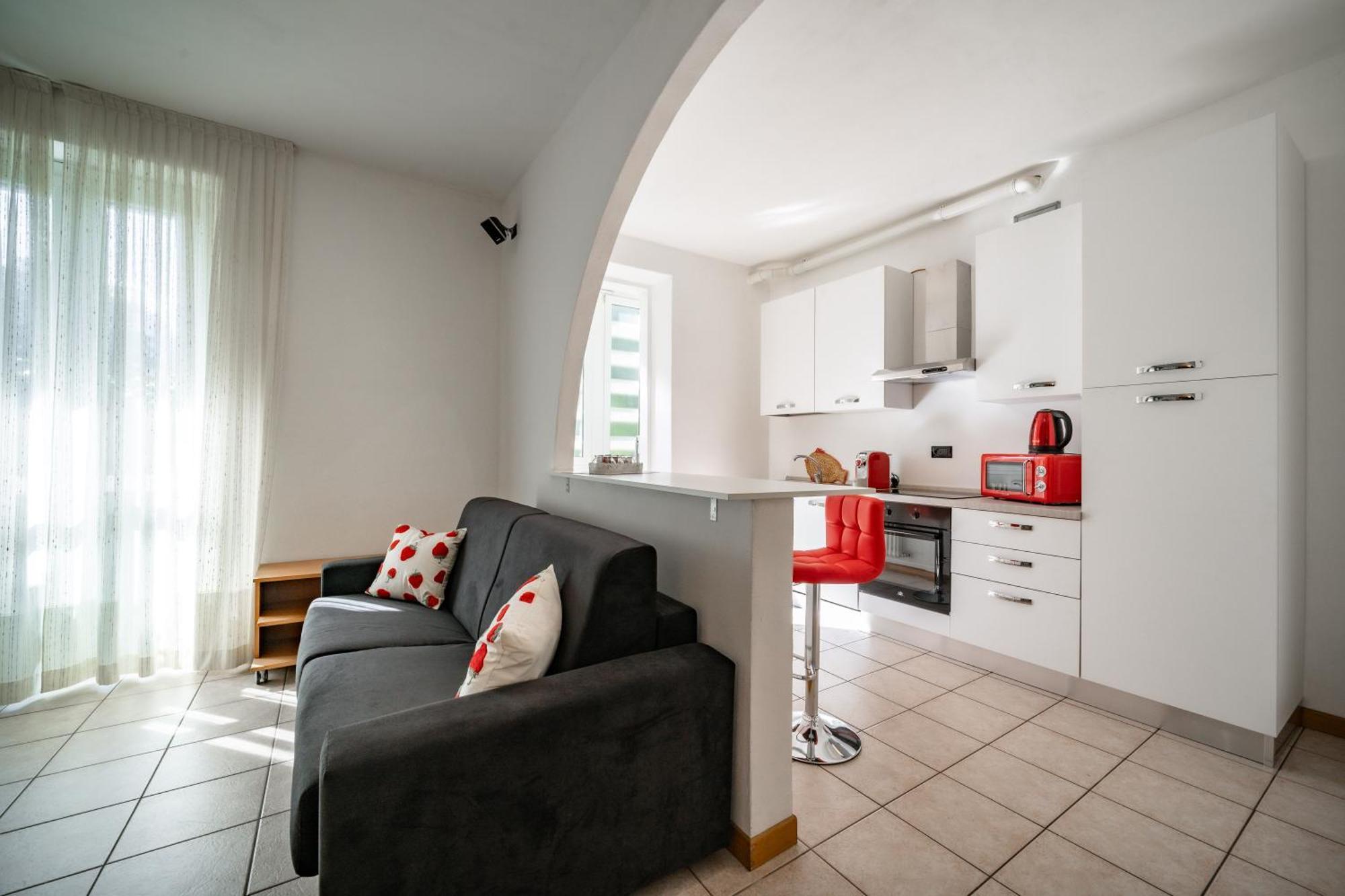 Dolce Teresa Apartment Mandello del Lario Dış mekan fotoğraf